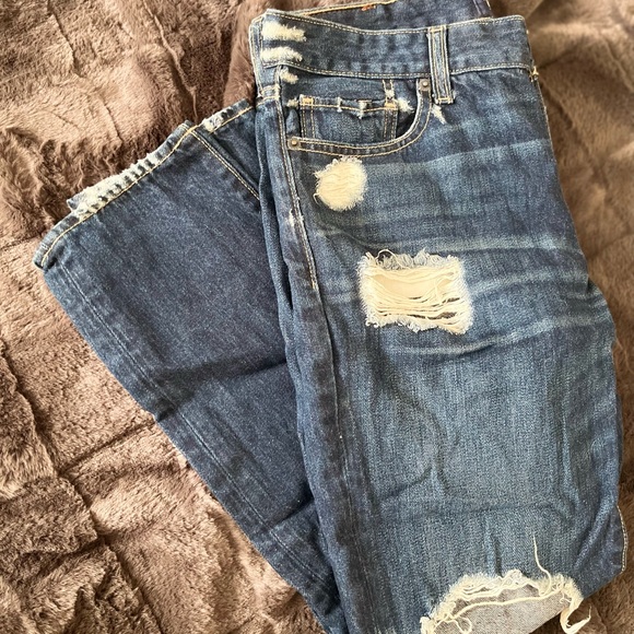 LUCKY BRAND Dark Distressed Denim - Picture 1 of 5